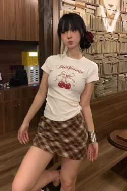 Women's American-Style Cherry Print Short T-Shirt, 2025 Summer Slim Fit, Round Neck, Regular Shoulder, Short Sleeves