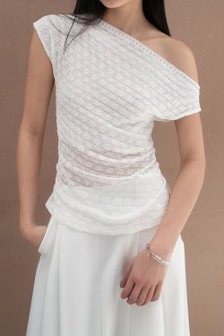 Women's Asymmetrical Off-Shoulder T-Shirt with Textured Floral Design - White Summer Top for 90s and Y2K Style