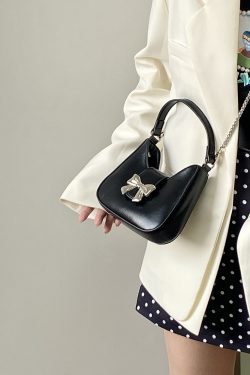 Women's Bow Chain Bag - Exquisite Niche Design for Spring and Summer, Small Crossbody Shoulder Bag