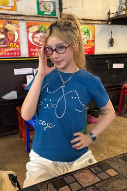 Women's Casual Short Sleeve T-Shirt with Round Neck, Simple Line Drawing, New Summer Style, Trendy 90s Fashion