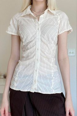 Women's French Minimalist White Collared Button-Up Short Sleeve Shirt with Waist-Cinching Pleated Design for a Slimming Effect