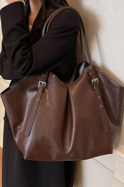 Women's Korean-Style Large-Capacity Shoulder Bag for Commuting - Trendy Winter 2025 Handbag