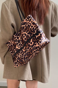 Women's Leopard Print Canvas Tote Bag - Large Capacity Shoulder Handbag for Spring/Summer 2025 - Trendy Niche Design