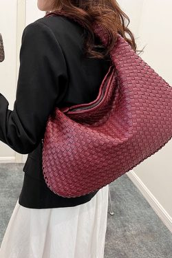 Women's Minimalist Dumpling Handbag - Large Capacity Casual Shoulder Bag for Spring/Summer 2025 Fashion