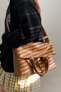 Women's Retro Korean Large Capacity Tote Bag - Stylish Shoulder Crossbody Bag for Everyday Use