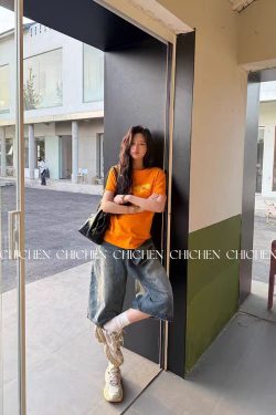 Women's Retro Orange Floral Letter Print Short Sleeve T-Shirt - Summer Slim Fit, Waist-Cinching, Stretchy Y2K Style