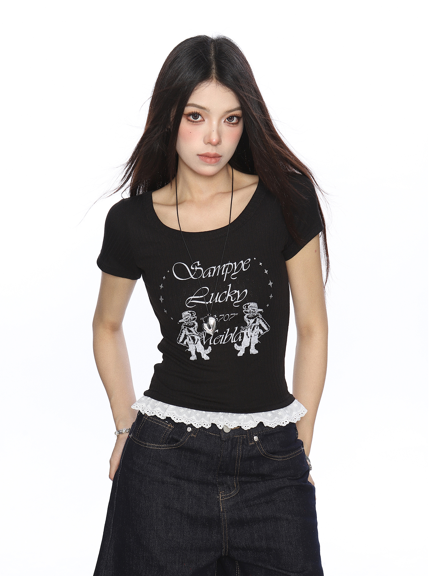 Women's Slim-Fit Cropped Round Neck T-Shirt with Lace Edge - American Style, Short Sleeve, Summer Casual Vibe Women's Slim-Fit Cropped Round Neck T-Shirt with Lace Edge - American Style, Short Sleeve, Summer Casual Vibe