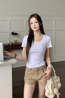 Women's Slim Fit U-Neck Short Sleeve T-shirt - Versatile White Top for Spring 2025, Perfect for Casual 90s Style