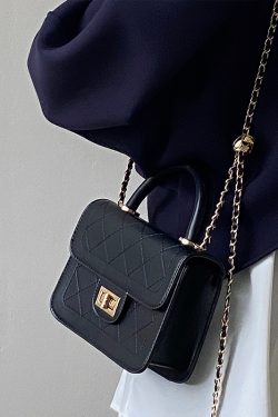 Women's Spring Summer Small Square Handbag - Chain Crossbody Bag for Deer Child Niche Design, Trendy and Stylish Accessory