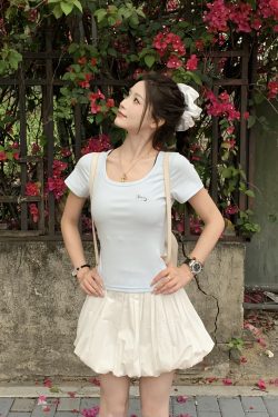 Women's Summer U-neck Kitty Cat Embroidered Short Sleeve T-shirt - Slimming Sweet Style for 2025, Cute 90s Vibe