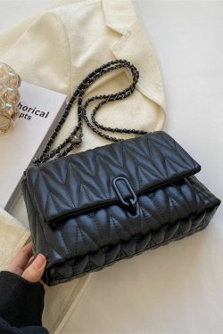 Women's Textured Embroidered Shoulder Bag - Versatile Summer Chain Crossbody Bag for High-End Style 2025