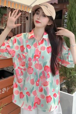 Women's Tie-Dye Short Sleeve Shirt - Loose Fit Trendy Summer Beach Blouse with Fresh Print