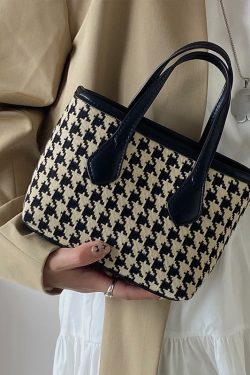 Women's Versatile Retro Handheld Small Bag - Exquisite High-End Fashion Shoulder Crossbody Bag for 2025