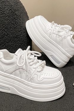 Women's White Thick-Soled Sneakers - Casual Platform Sport Shoes for Petite Height Increase - 2024 Spring/Summer Collection