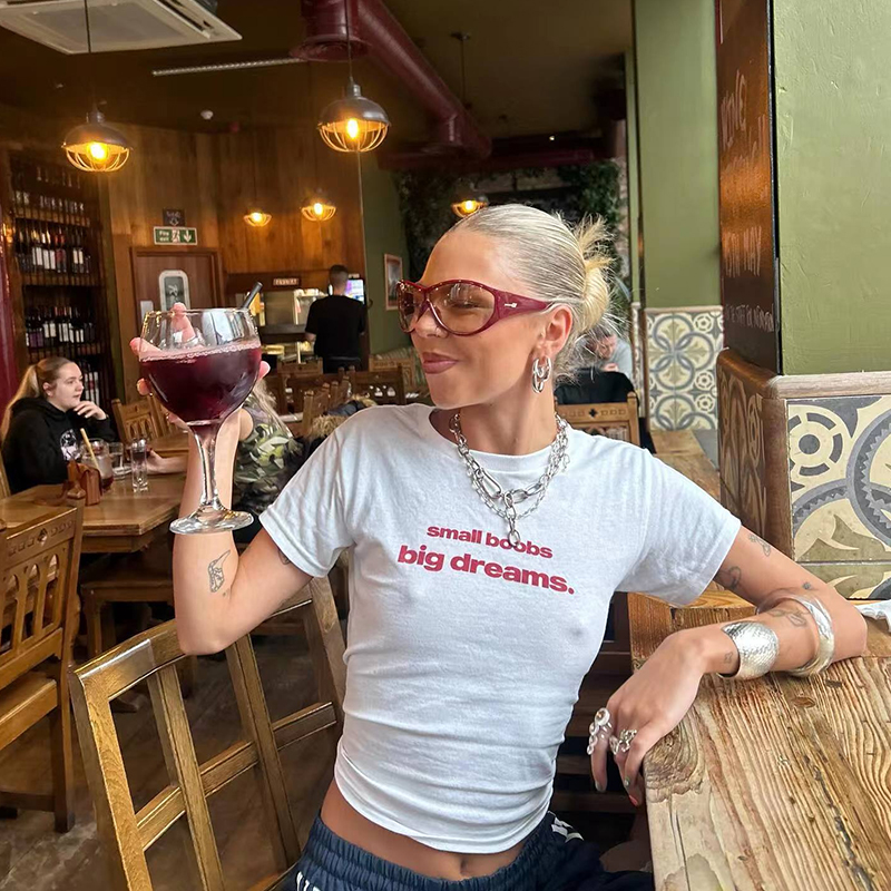 Y2K American Retro Letter Print Short Crop Short-Sleeve T-Shirt for Women, Off-Shoulder Slim Fit Sweet and Spicy Top Y2K American Retro Letter Print Short Crop Short-Sleeve T-Shirt for Women, Off-Shoulder Slim Fit Sweet and Spicy Top