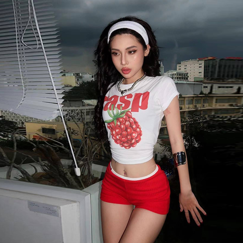 Y2K American Retro Raspberry Short Sleeve Crop Top for Women - Slim Fit Shoulder-Baring Summer Style Y2K American Retro Raspberry Short Sleeve Crop Top for Women - Slim Fit Shoulder-Baring Summer Style