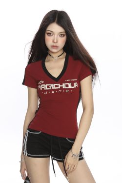 Y2K Cropped Slim-Fit Striped V-Neck Short Sleeve T-Shirt for Women - American Style Summer Jersey Top