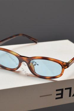 Y2K Futuristic Ultra-Narrow Frame Small Face Sunglasses for Men & Women - Hip-Hop Street Style Small Square Cat-Eye Design