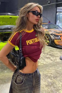 Y2K Retro Football Shirt for Women - Wine Red Short Sleeve Off-Shoulder Slim Fit Cropped T-Shirt