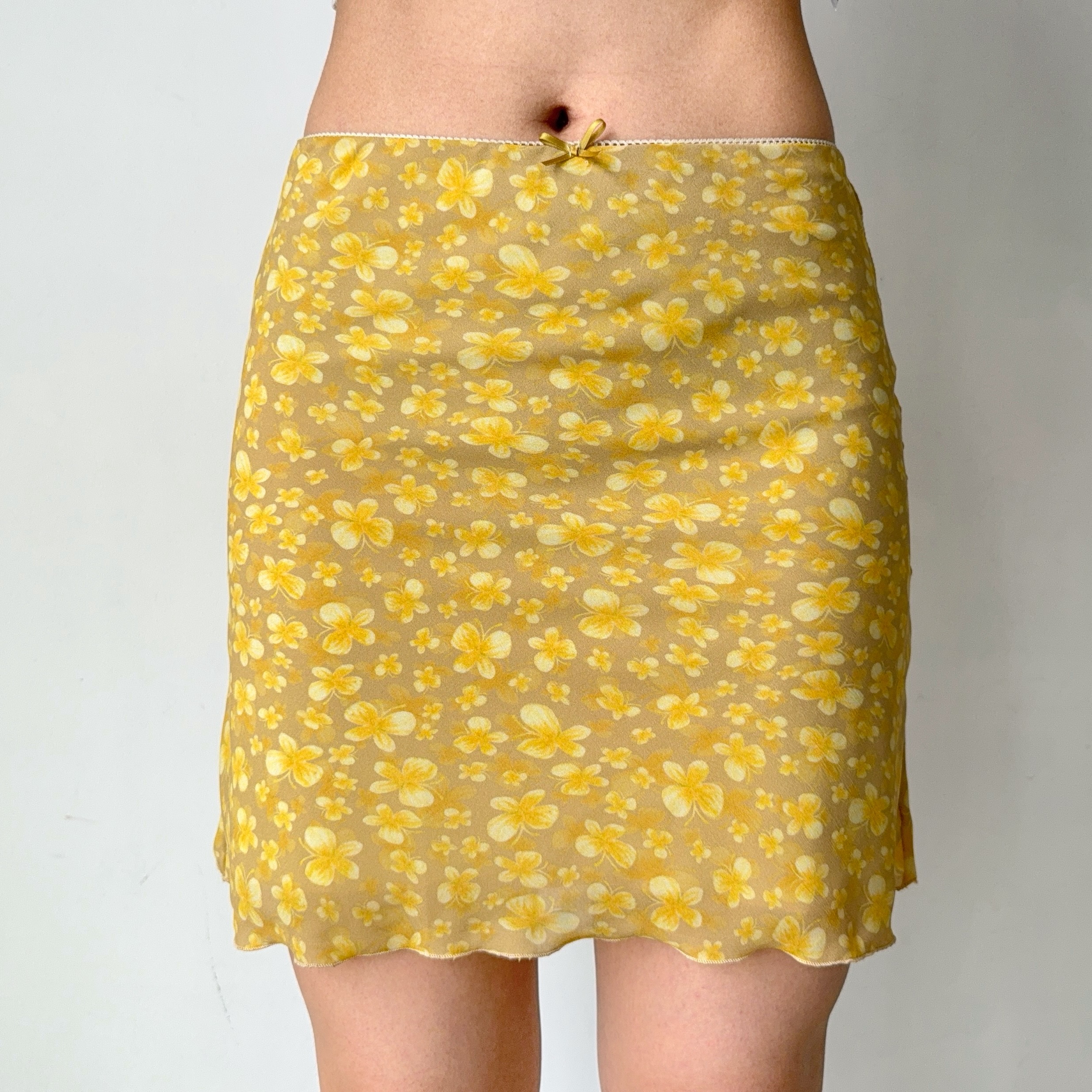 Yellow Butterfly Print A-Line Midi Skirt for Women - Vintage DIY Summer Style Short Skirt, Perfect for Y2K and Casual Outfits Yellow Butterfly Print A-Line Midi Skirt for Women - Vintage DIY Summer Style Short Skirt, Perfect for Y2K and Casual Outfits