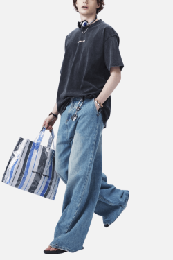 Style Core Aesthetics, New Style Trends ANSWER ME Graphic T-Shirt