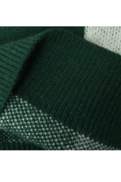 Style Core Aesthetics, New Style Trends Christmas Pattern Embossed Color-Block Sweater