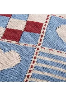 Style Core Aesthetics, New Style Trends Color-Block Heart Embroidered Knit Sweater