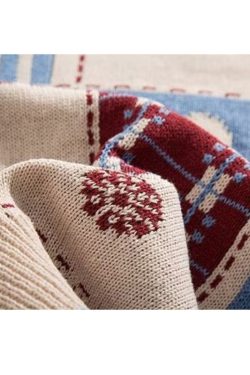 Style Core Aesthetics, New Style Trends Color-Block Heart Embroidered Knit Sweater