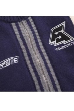 Style Core Aesthetics, New Style Trends Color-Blocked Embroidered Short Zip Neck Sweater