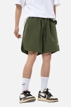 Style Core Aesthetics, New Style Trends Curved Hem Pocket Shorts