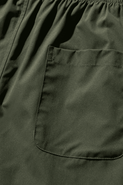 Style Core Aesthetics, New Style Trends Curved Hem Pocket Shorts