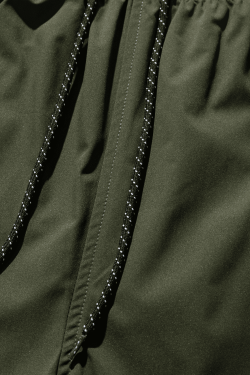 Style Core Aesthetics, New Style Trends Curved Hem Pocket Shorts