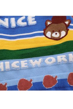 Style Core Aesthetics, New Style Trends Cute Bear & Stripe Pattern Sweater