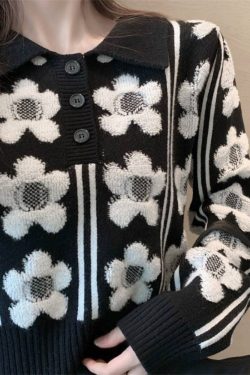 Style Core Aesthetics, New Style Trends Floral Pattern Polo-Collar Sweater