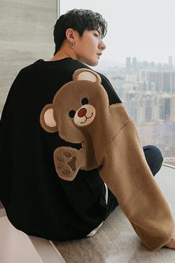 Style Core Aesthetics, New Style Trends Hello Bear Sweatshirt