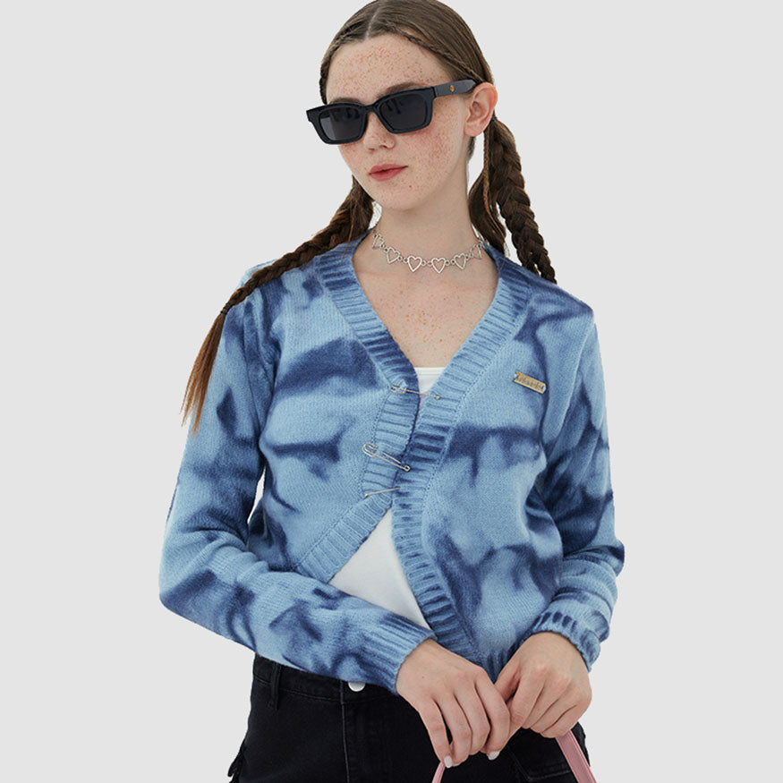 Style Core Aesthetics, New Style Trends Irregular Hem Tie-dye Cropped Cardigan Sweater Style Core Aesthetics, New Style Trends Irregular Hem Tie-dye Cropped Cardigan Sweater