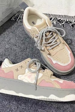 Style Core Aesthetics, New Style Trends Retro-Inspired Mixed Media Sneakers