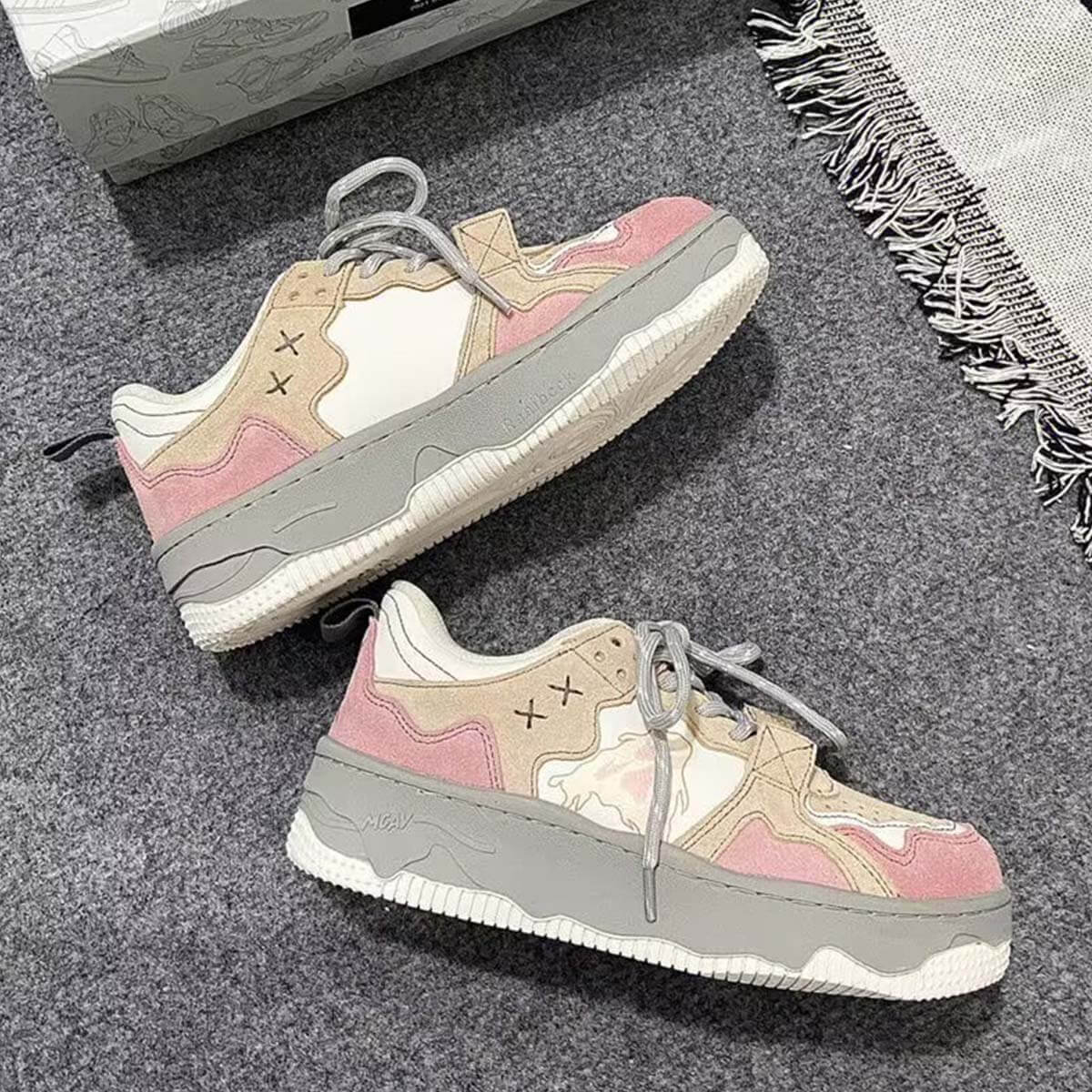 Style Core Aesthetics, New Style Trends Retro-Inspired Mixed Media Sneakers Style Core Aesthetics, New Style Trends Retro-Inspired Mixed Media Sneakers