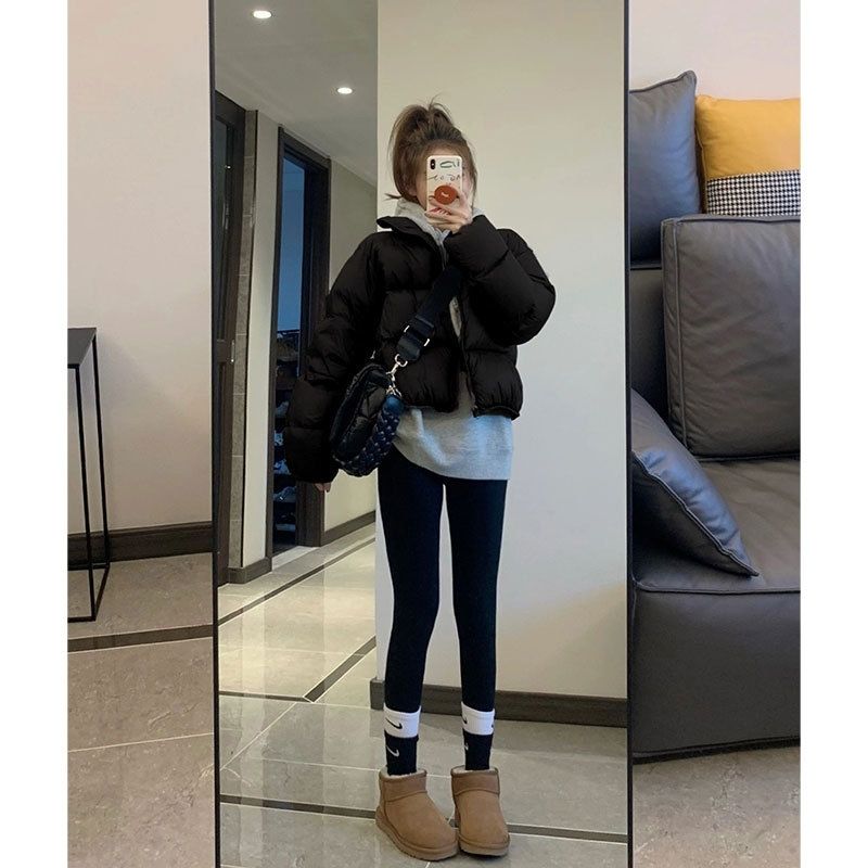 Style Core Aesthetics, New Style Trends Short Vintage Chic Down Coat Style Core Aesthetics, New Style Trends Short Vintage Chic Down Coat