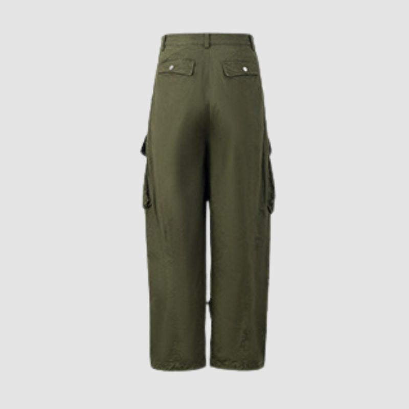 Style Core Aesthetics, New Style Trends Side Pocket Patch Pleated Cargo Pants Style Core Aesthetics, New Style Trends Side Pocket Patch Pleated Cargo Pants