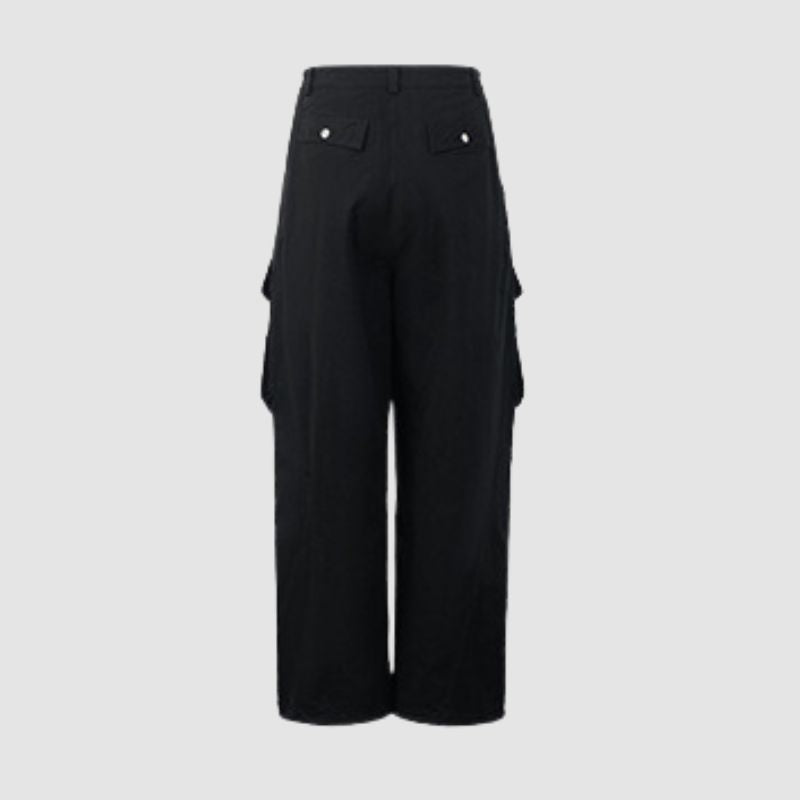Style Core Aesthetics, New Style Trends Side Pocket Patch Pleated Cargo Pants Style Core Aesthetics, New Style Trends Side Pocket Patch Pleated Cargo Pants