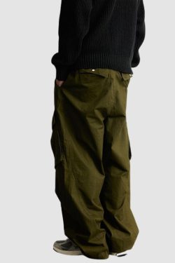 Style Core Aesthetics, New Style Trends Side Pocket Patch Pleated Cargo Pants