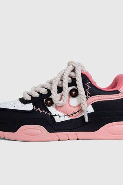 Style Core Aesthetics, New Style Trends Stitched Printed Sneakers