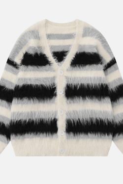 Style Core Aesthetics, New Style Trends Striped Fleece-Lined V-Neck Sweater