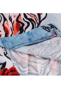 Style Core Aesthetics, New Style Trends Two Piece Tiger & Rose Print Shirt + Shorts