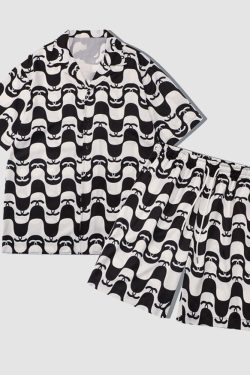 Style Core Aesthetics, New Style Trends Two Piece Wave Print Shirt + Shorts